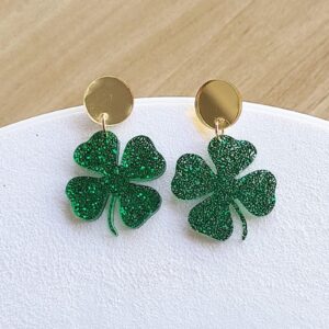 St Patricks Day Accessories Shamrock Earrings for Women St Patricks Day Earrings Acrylic Green Drop Earrings Irish Holiday Earrings Jewelry St Patricks Day Shirt Women Outfits