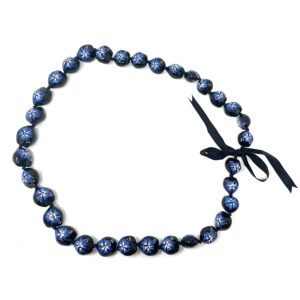 Utama Hawaiian Kukui Nut Leis Beads Necklaces with Hand Painted Flower- Blue Flower