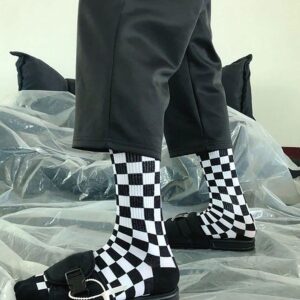 Fashion Harajuku Trends Women Checkerboard Socks Geometric Checkered Socks Men Hip Hop Cotton Unisex Print Skateboard Soks(pink)