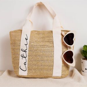 Personalized Mini Straw Woven Tote Bag, Custom Small Bridesmaid Bucket Beach Bag Wedding Party Gift Mini Handbag Summer Purse