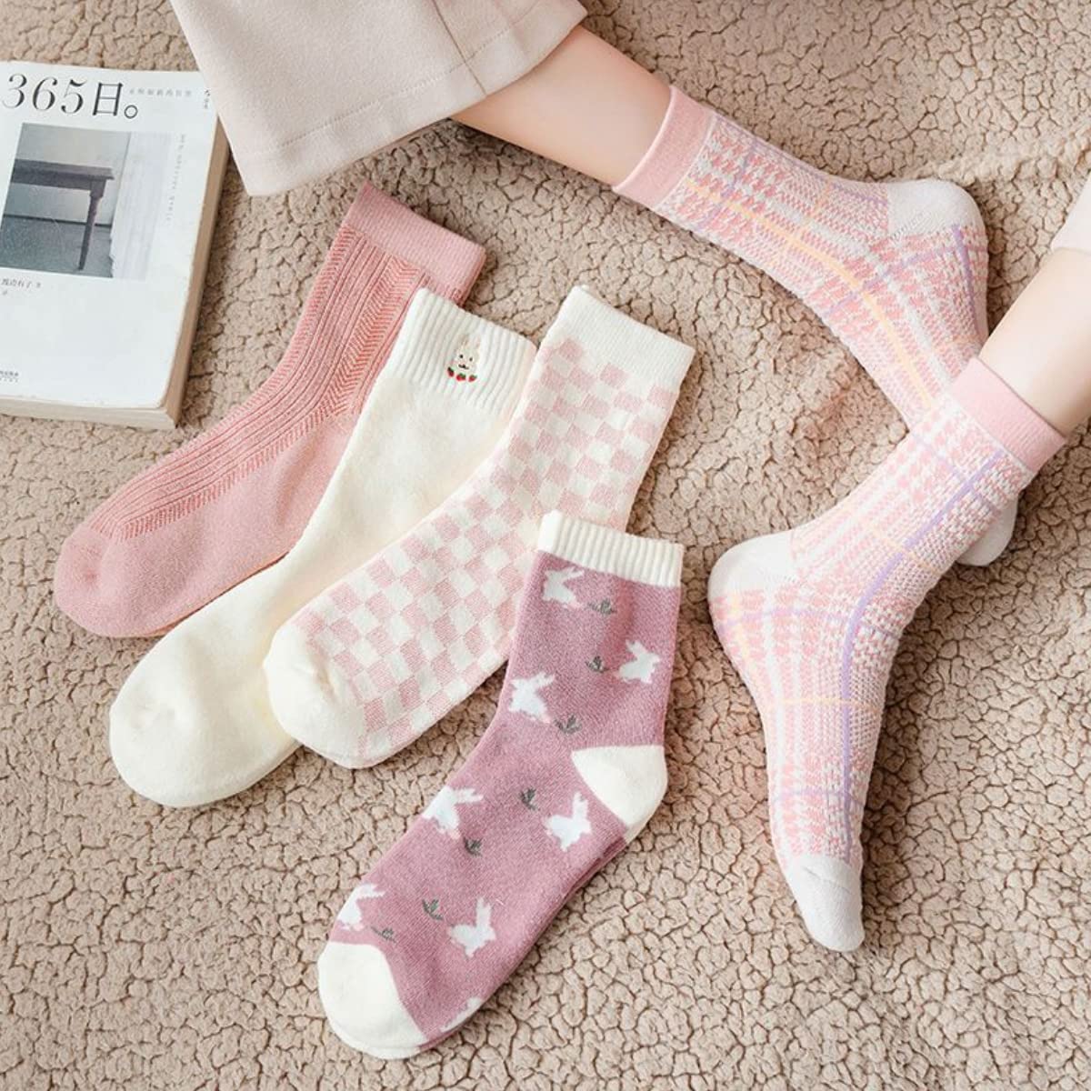 ELLEES 4/5/6/8 Pairs Cute Women Socks Winter Gifts for Women Floral Ankle Thermal Socks Warm Soft Cotton Socks Cozy Crew Socks… (4 Pairs-Pink Combo)