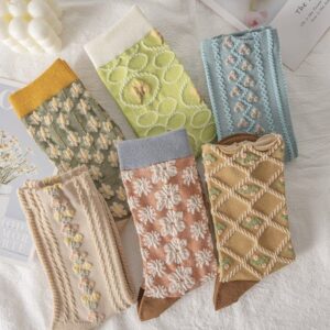 ELLEES 4/5/6/8/10Pairs Cute Women Socks Winter Gifts for Women Floral Mid Cut Ankle Socks Warm Thick Soft Casual Cotton Cozy Short Socks (6 Pairs-Colorful Combo)