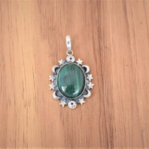 Rekha Gems Malachite Pendant-925 Sterling Silver Pendant-Gemstone Pendant-Green Stone Pendant-Vintage Jewelry-Boho and Hippie Pendant-Vintage Pendant- Birthday Gift-NO-M17