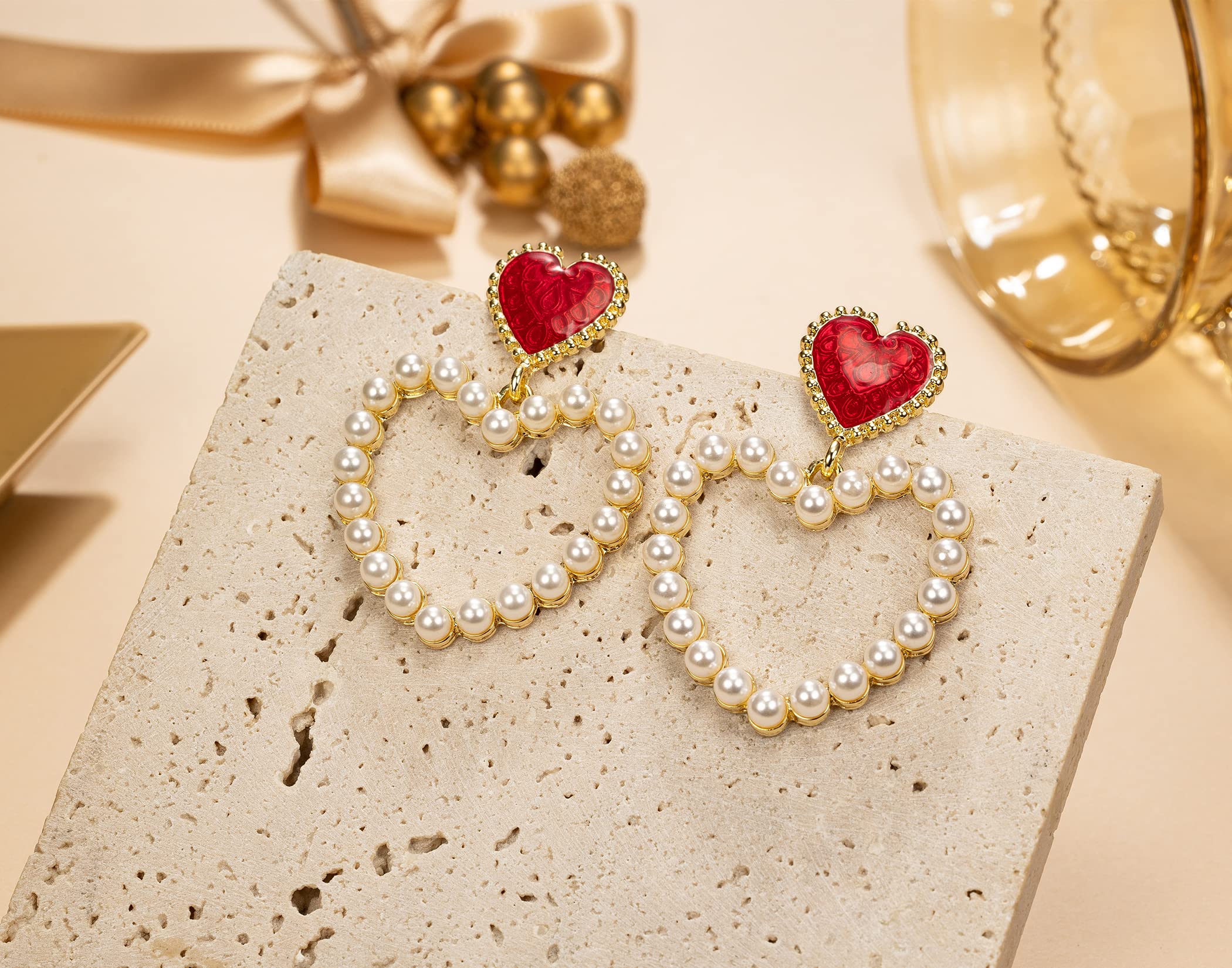 Pearl vintage drip oil Heart Earrings for Women, Fashionable Statement Earrings, Perfect Heart Jewelry as Valentines Day Outfit Ornament