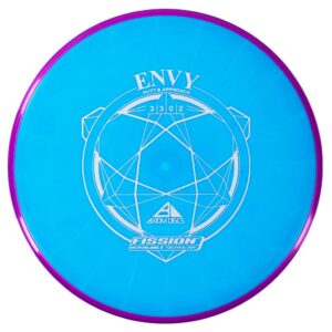 axiom discs fission envy disc golf putter (150-155g / colors may vary)