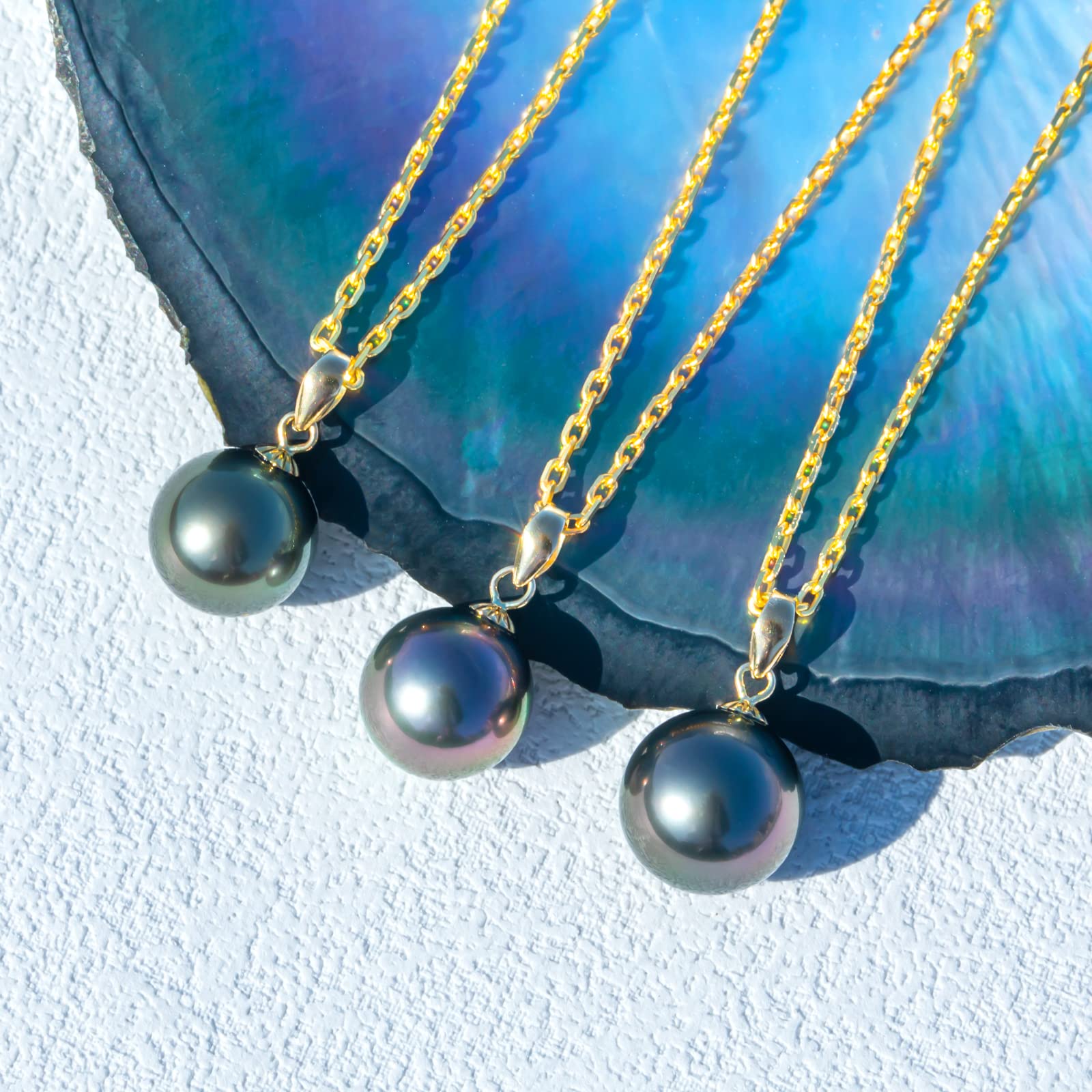 mihiarii Tahitian Black Pearl Necklace 18K Real Solid Yellow Gold Pendant 10MM Tahiti Natural Pearl Necklaces Birthday Anniversary Mothers Day Valentines Day Christmas Gifts for Mom Her Women