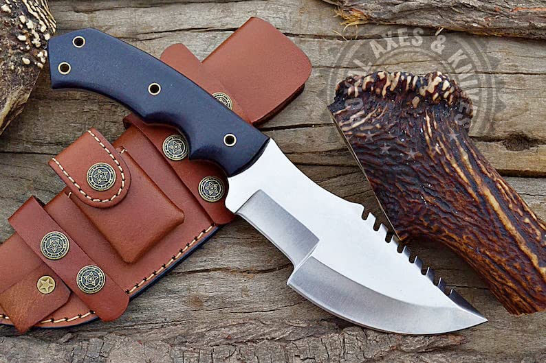 N/AN/A Custom Hand Made Full Tang Carbon Steel Hunting Survival Camping Knife For Man With Blue Makkarta Handle Camping Knife With Leather Sheath