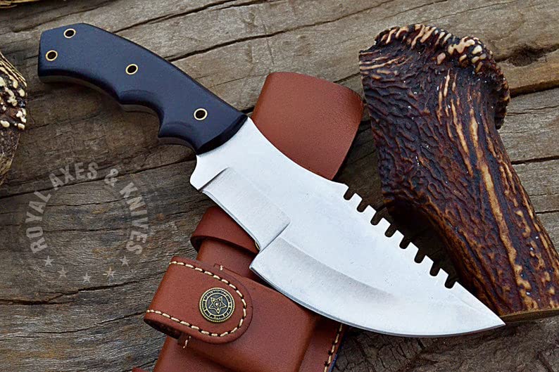 N/AN/A Custom Hand Made Full Tang Carbon Steel Hunting Survival Camping Knife For Man With Blue Makkarta Handle Camping Knife With Leather Sheath