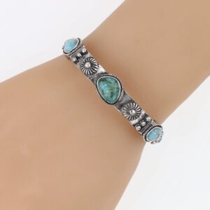 Elosee Western Style Turquoise Stone Stackable Antique Silver Tone Stretch Bracelet (#2)