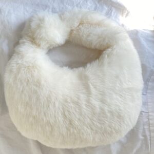 XPONNI Fuzzy Dumpling Bag, Cute Fluffy Bags, Cute Mini Handbags, Faux Fur Bag with Zipper, Soft Knotted Bag (off white)