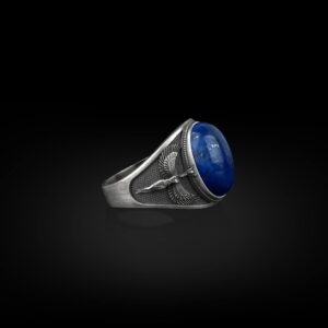 BySilverStone Jewelry Isis The Egyptian Goddess of The Moon with Wings, Lapis Lazuli Oval Gemstone Signet Ring, Ancient Egyptian Divinity Mythology, Unique Design