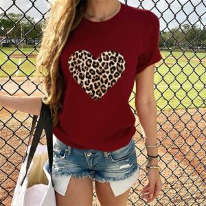 Women Love Heart Graphic Tees Shirt Short Sleeve Tops Tshirts Regular Fit Tunic Blouse Cute Funny Gift Clothes 2023