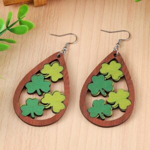 St. Patrick's Day Earrings Irish Wooden Dangle Earrings Green Clover Drop Earrings for Women (B)