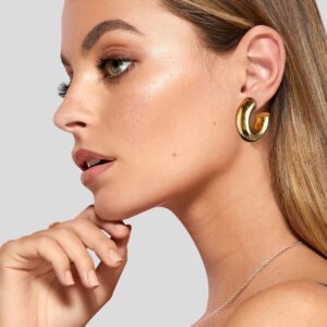 YeGieonr Chunky Gold Hoop Earrings for Women, Lightweight Stainless Steel Thick Hollow Open Hoops with 18K Real Gold Plated, Hypoallergenic Earrings Trendy Jewelry Gift