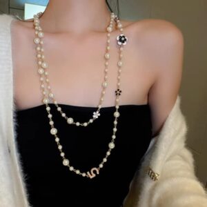 Designer Imitation Pearl Neckalce Camellia Flower Number 5 Long Layered Charm Sweater Neckalce for Women