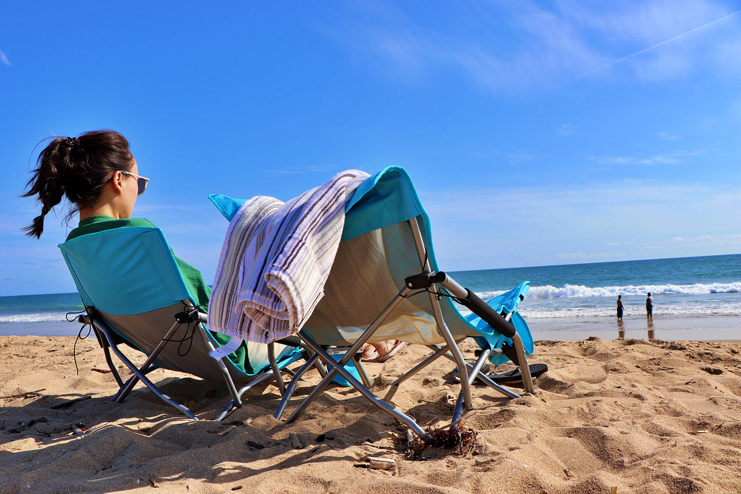 Nice C Beach Chair with Cooler and Umbrella + Low Beach Camping Chair