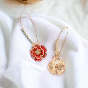 ZEshops Rose Dangle Earrings with Mixed Stone Accents, Gold-Tone Metal Trendy and Unique Women's Fashion Earrings