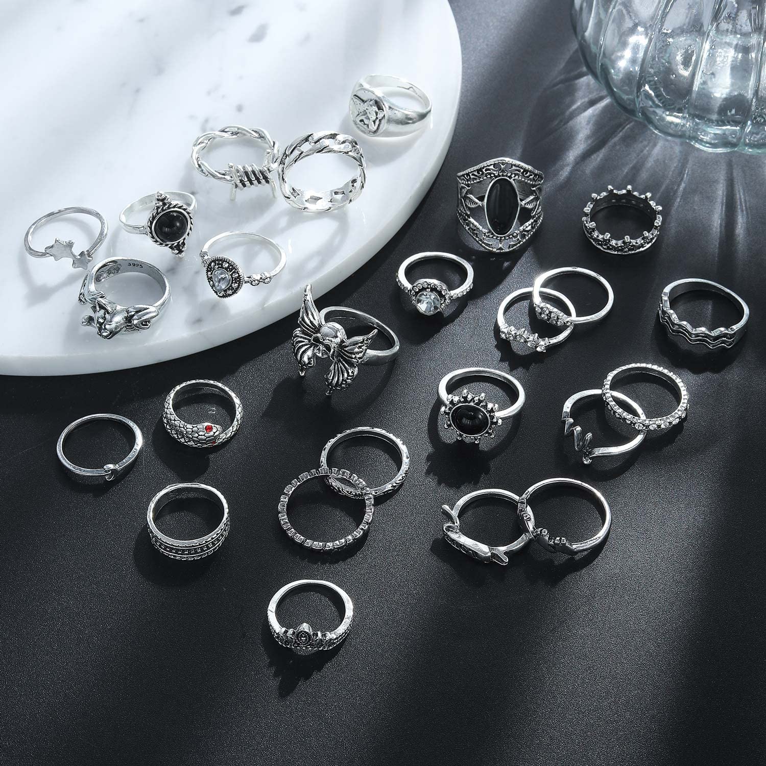 26 PCS Vintage Silver Goth Ring Set for Women Punk Boho Stackable Finger Knuckle Ring Pack Gothic Chunky Aesthetic Grunge adjustable Animal Devil Skull Angel Crying Eye Emo Retro Sparkle Crystal Rings