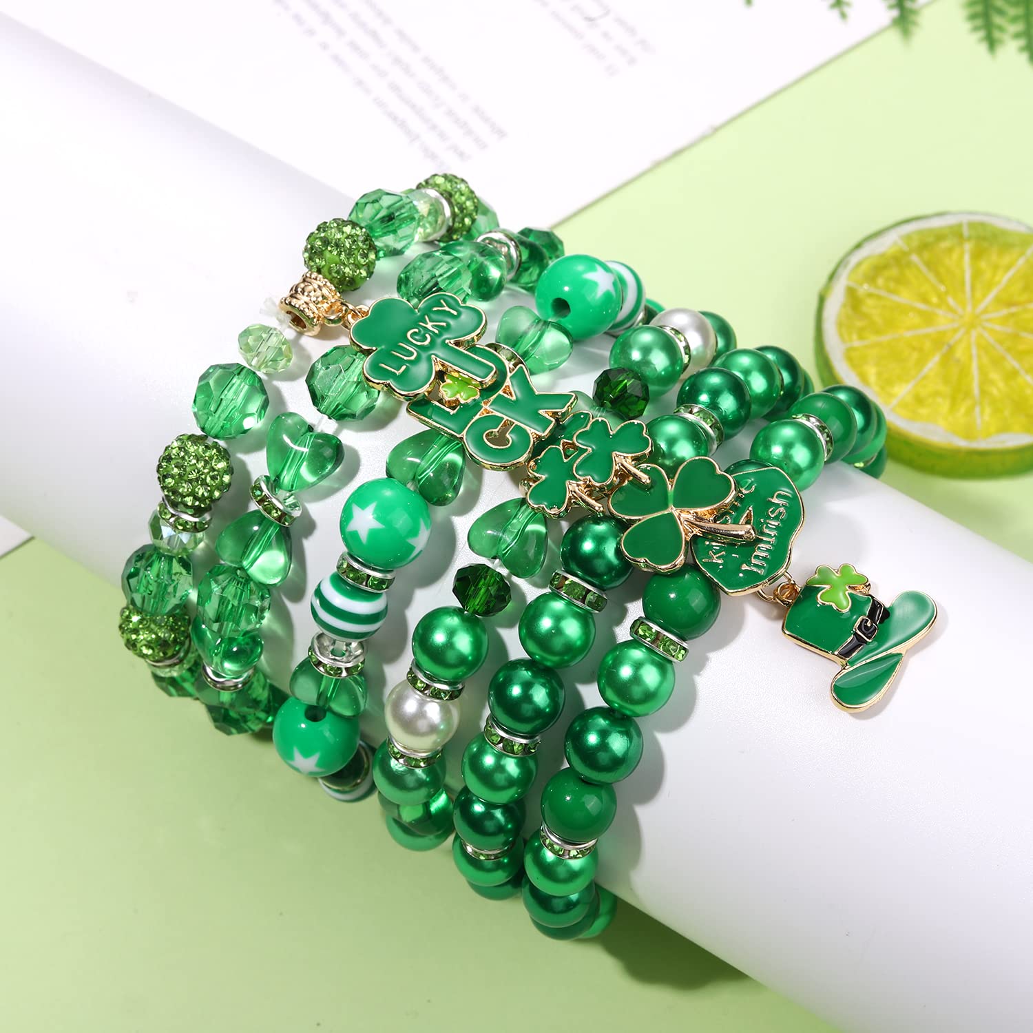 BVGA St. Patrick's Day Beaded Bracelets Set for Women Holiday Shamrock Clover Green Leaf Lucky Charm Stretch Bracelets Jewelry Set for Party Parade 6 Pieces