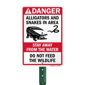 smartsign 10 x 7 inch “danger - alligators and snakes in area - do not feed wildlife” yard sign with 18 inch stake, 40 mil laminated rustproof aluminum, red/black on white, set of 1, made in usa