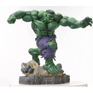 Diamond Select Toys Marvel Gallery: Immortal Hulk Deluxe PVC Statue, Multicolor