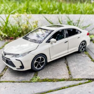 BDTCTK Compatible for 1:32 Corolla Model Car, Zinc Alloy Pull Back Toy Car with Sound and Light for Kids Boy Girl White