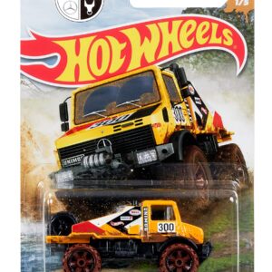 Hot Wheels - Mercedes-Benz Unimog 1300 - Off -Road Mud Runners 1/5 [Yellow]