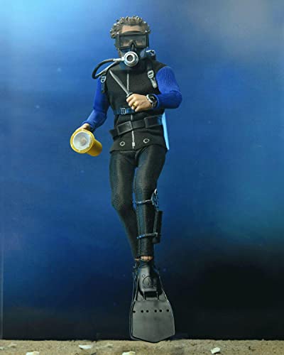 NECA Jaws Shark CAGE Hooper 8IN Clothed Action Figure