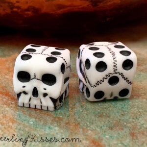 Skull Dice - Pair of Skull Shaped Dice 6 Sided