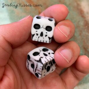 Skull Dice - Pair of Skull Shaped Dice 6 Sided