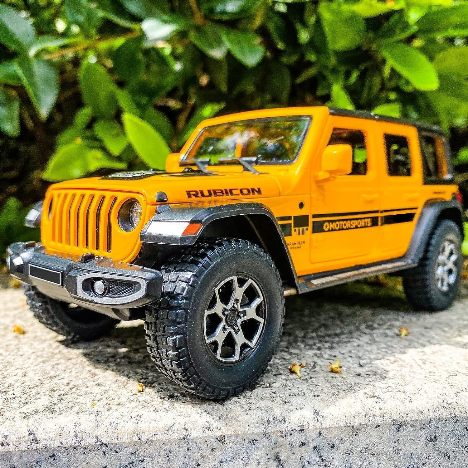 BDTCTK Off-Road 7 Door for Wrangler Diecast Toy Car Model, 1/22 Scale Metal Alloy Vehicle for Kids Boys Girls Adults, Doors Open, Light and Sound, Gifts Yellow