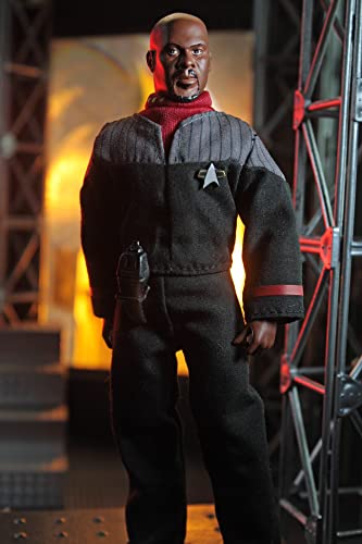 MEGO CORPORATION Star Trek: Deep Space Nine – Captain Sisco 8-Inch Action Figure