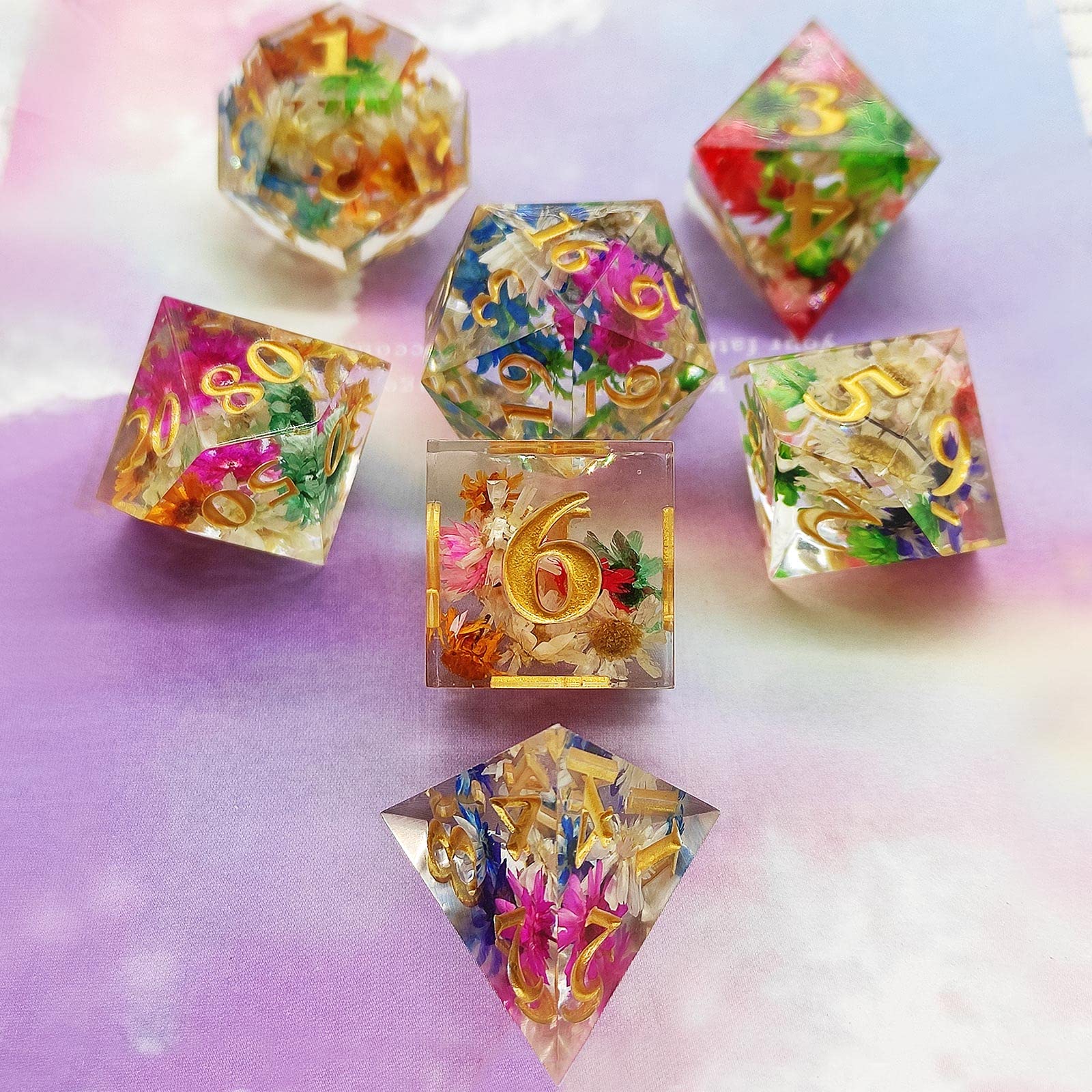 AHDKEJG DND Dice Set D&D Dungeons and Dragons RPG MTG D20 Polyhedral Pathfinder Role Playing D and D Table Games Accessories Resin Dice with Sharp Edges Gift Storage Bag- Flower