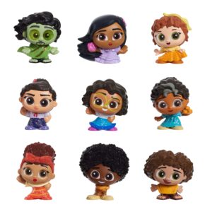 Disney Doorables Encanto Collection Peek, 9 Collectible Figurines in a Casa Madrigal-Themed Box, Kids Toys for Ages 5 Up by Just Play