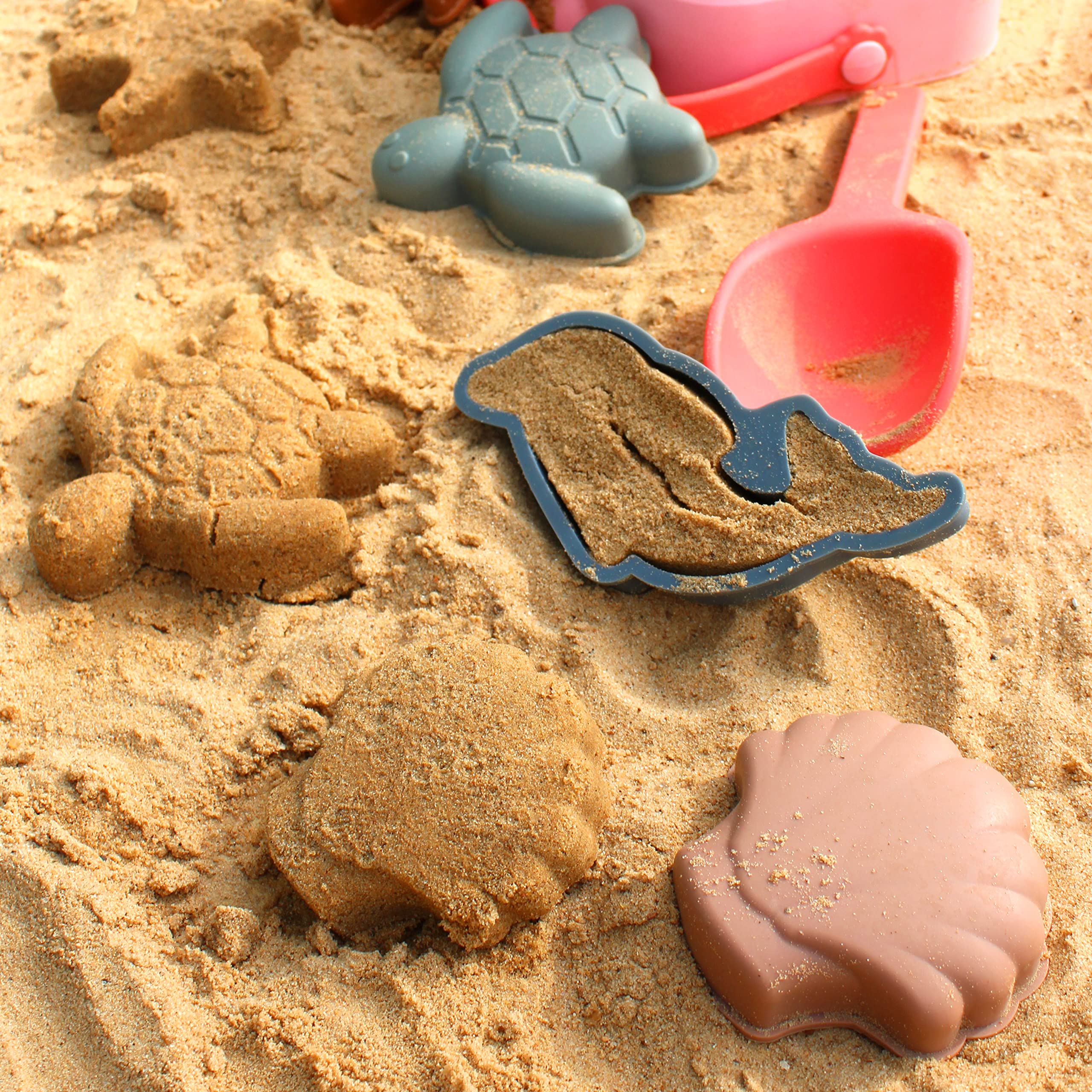 Silicone Beach Toy for Kids – Travel Friendly Sand Toy - Building Sand Castles with Collapsible Sand Bucket, Rounded Shovel and 4 Sea Creature Sand Molds for Kids Age 3+