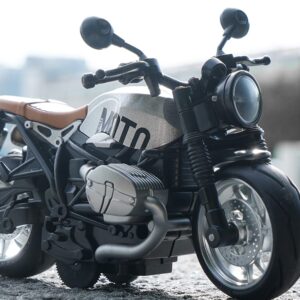 Gilumza Pull Back Motorcycle Toys, Tiny Gift with Music Lighting, Latte Motorcycles Toy for Kids Boys Age 3-8 Year Old (Silver)