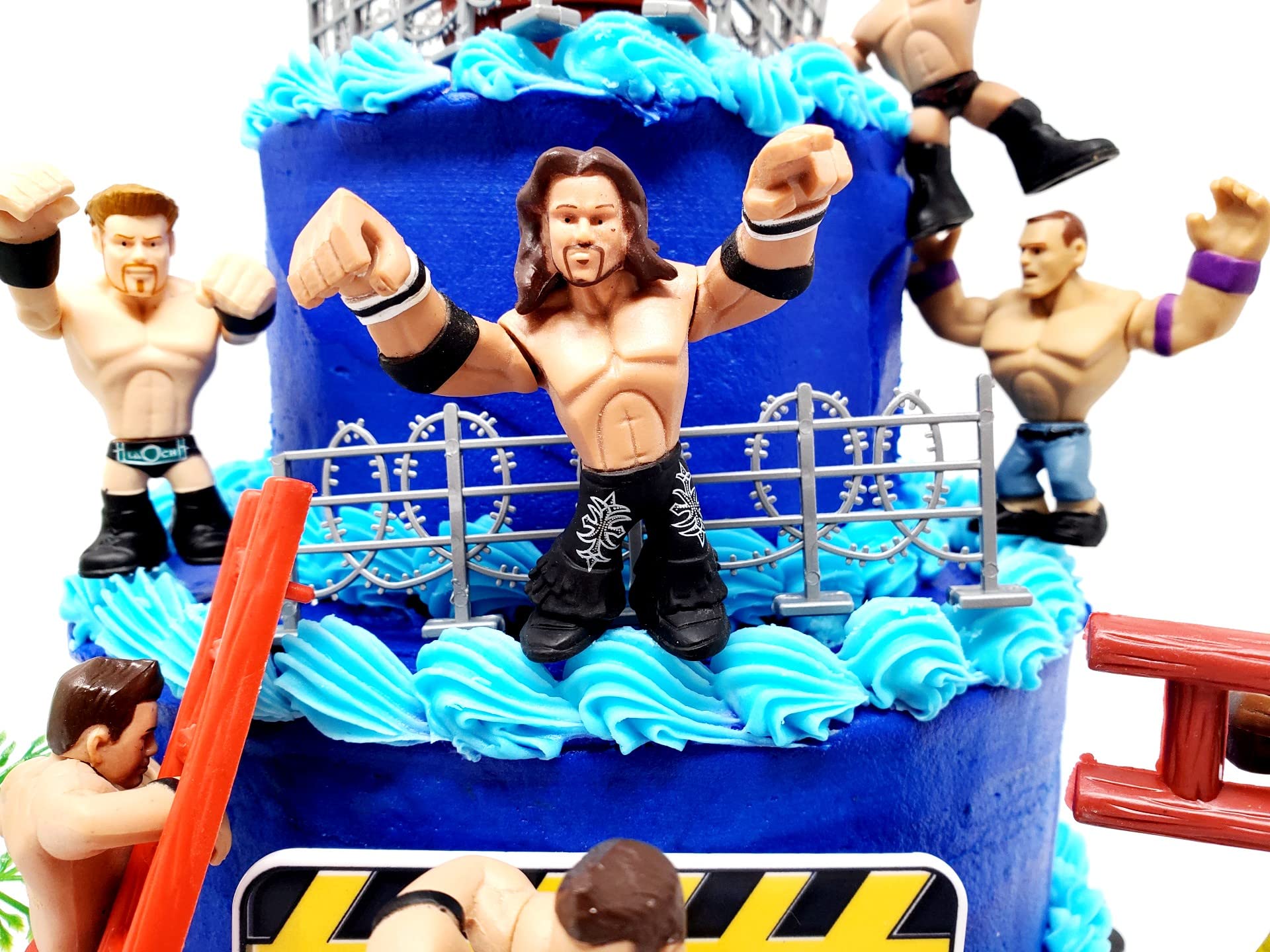 Wrestler Rumblers Wrestling Action Cake Topper With Random Wrestler Figures And Accessories (Unique Design)