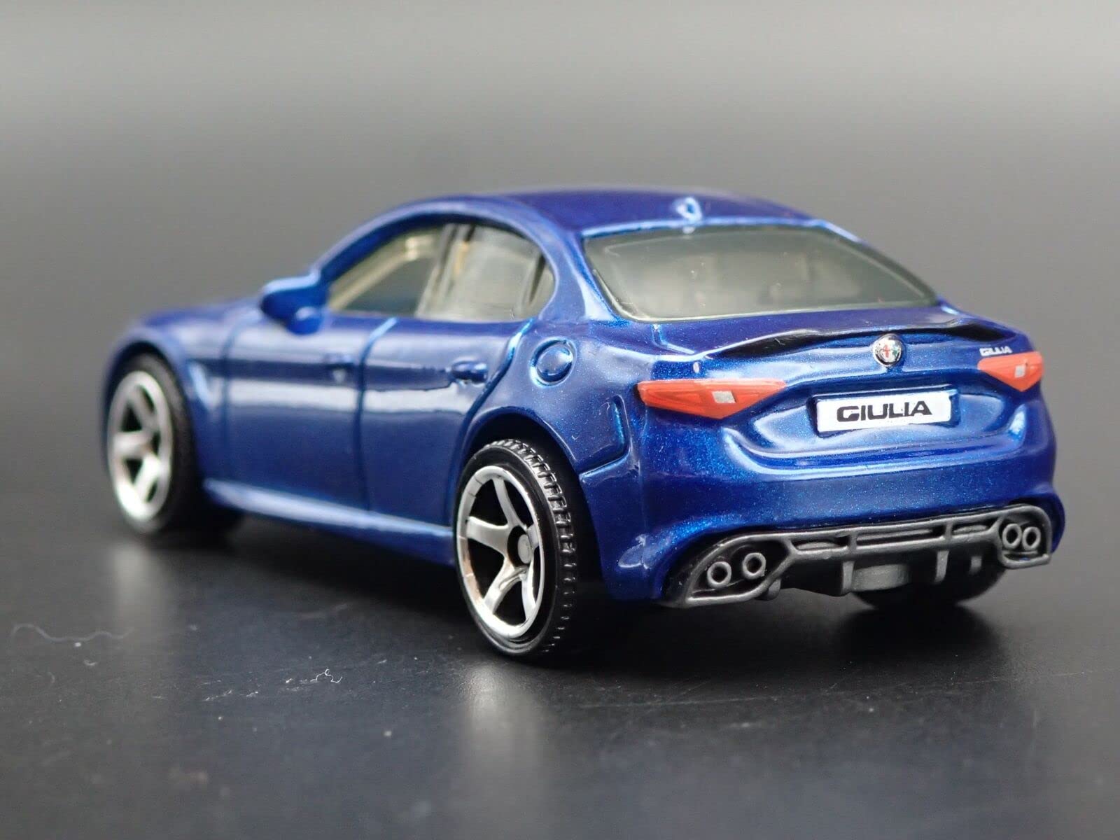 Matchbox 2016 Alfa Romeo Giulia 26/100 -