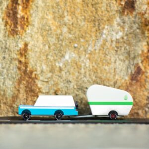 CANDYCAR® Wooden Diecast Collection - Pinecone Camper, Premium Handcrafted Beech Wood Toy