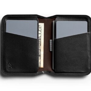 Bellroy Apex Slim Sleeve (Slim Bifold Leather Wallet, RFID Protected) - Raven