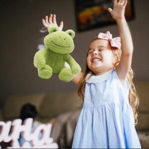 CAZOYEE Green Frog Plush Stuffed Animal, Cute Frog Plushie Doll, Birthday Christmas Soft Toy Gift for Kids Children Girls Boys, 10"