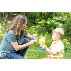 Baby Shark Bubble & Sing Machine with 16 oz Bubble Solution