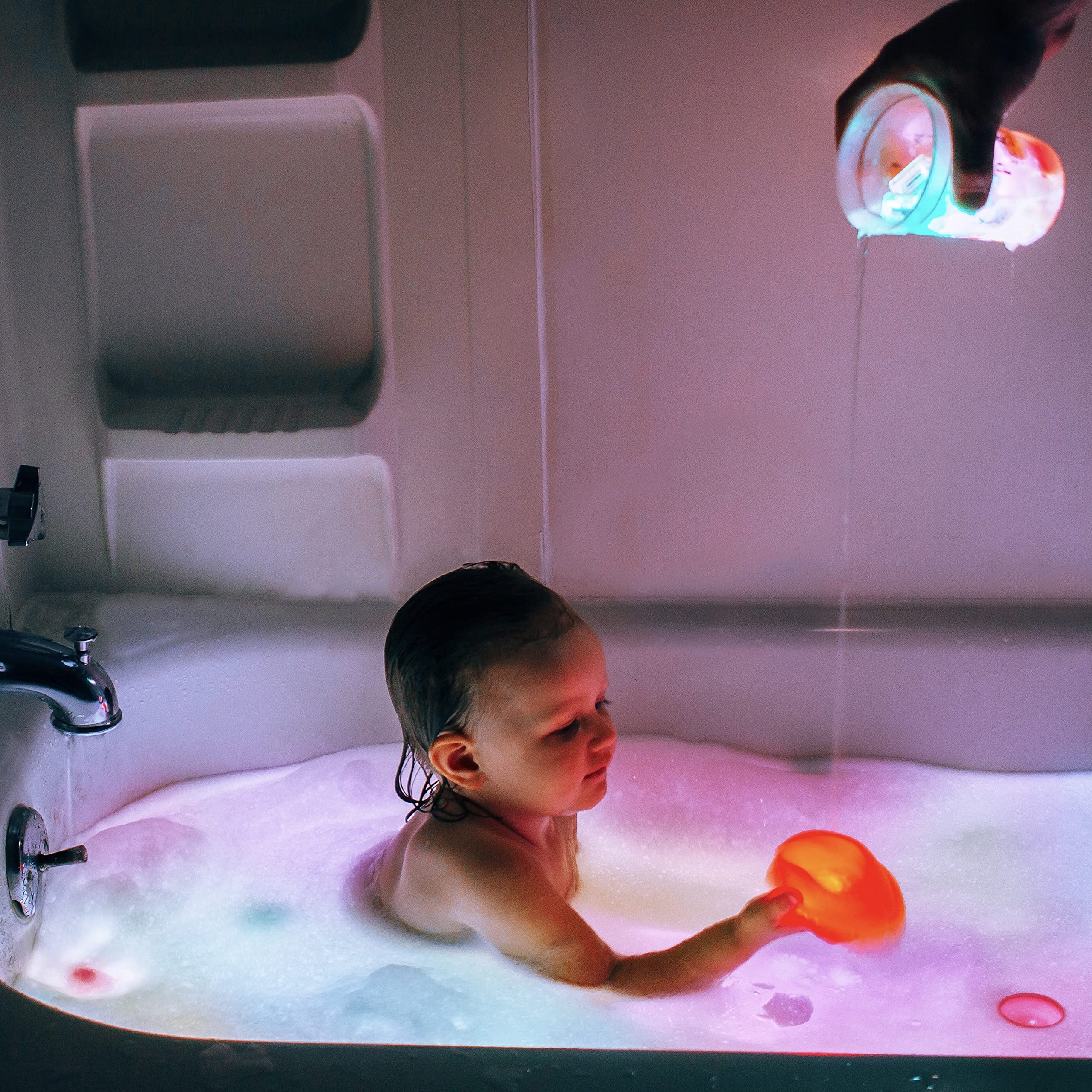 Glo Pals New Blair Water-Activated Bath Toy with 6 Reusable Light-Up Cubes for Sensory Play