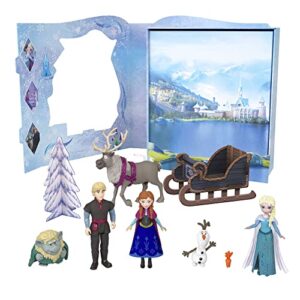 Mattel Disney Frozen Toy Set with 6 Key Characters, Classic Storybook Playset, 4 Small Dolls, 2 Figures & Accessories, Inspired by the Movie