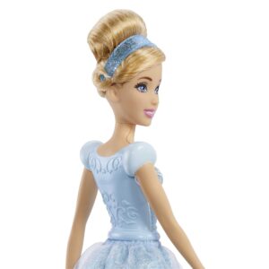 Mattel Disney Princess Toys, Cinderella Fashion Doll, Sparkling Look with Blonde Hair, Blue Eyes & Hair Accessory, Inspired by the Movie