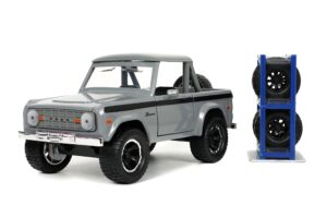 jada toys just trucks 1:24 1973 ford bronco die-cast car grey, toys for kids and adults