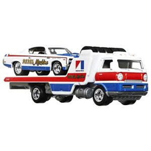 Hot Wheels Team Transport Wide Open with '70 AMC Rebel Machine