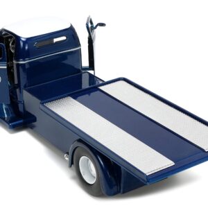 Jada Toys Just Trucks 1:24 1947 Ford COE Flatbed Die-cast Car Dark Blue/White with Tire Rack, Toys for Kids and Adults