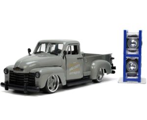 jada toys just trucks 1:24 1953 chevy pickup die-cast car gray with tire rack, toys for kids and adults