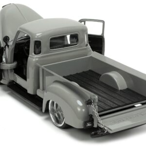 Jada Toys Just Trucks 1:24 1953 Chevy Pickup Die-cast Car Gray with Tire Rack, Toys for Kids and Adults